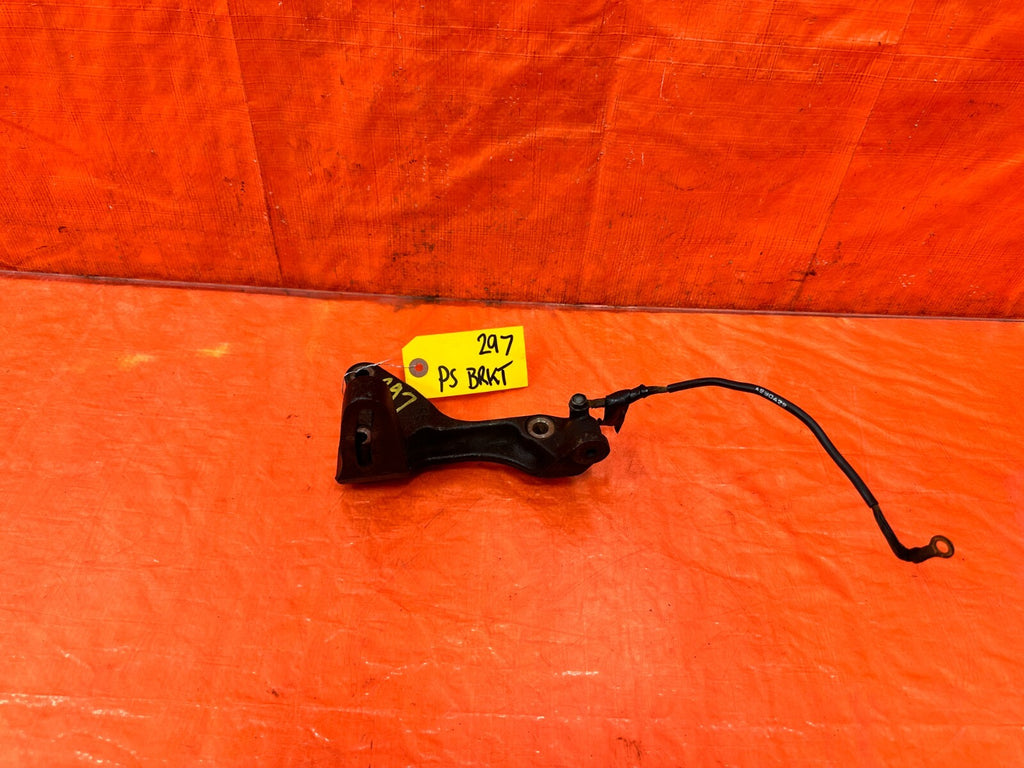 96 00 HONDA CIVIC EX DX LX CX HX GX POWER STEERING PUMP MOUNTING BRACKET OEM 2970