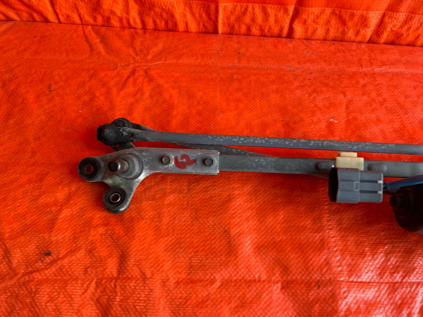 94   01 ACURA INTEGRA 2 & 4 DOOR FRONT WINDSHIELD WIPER MOTOR WITH LINKAGE #625