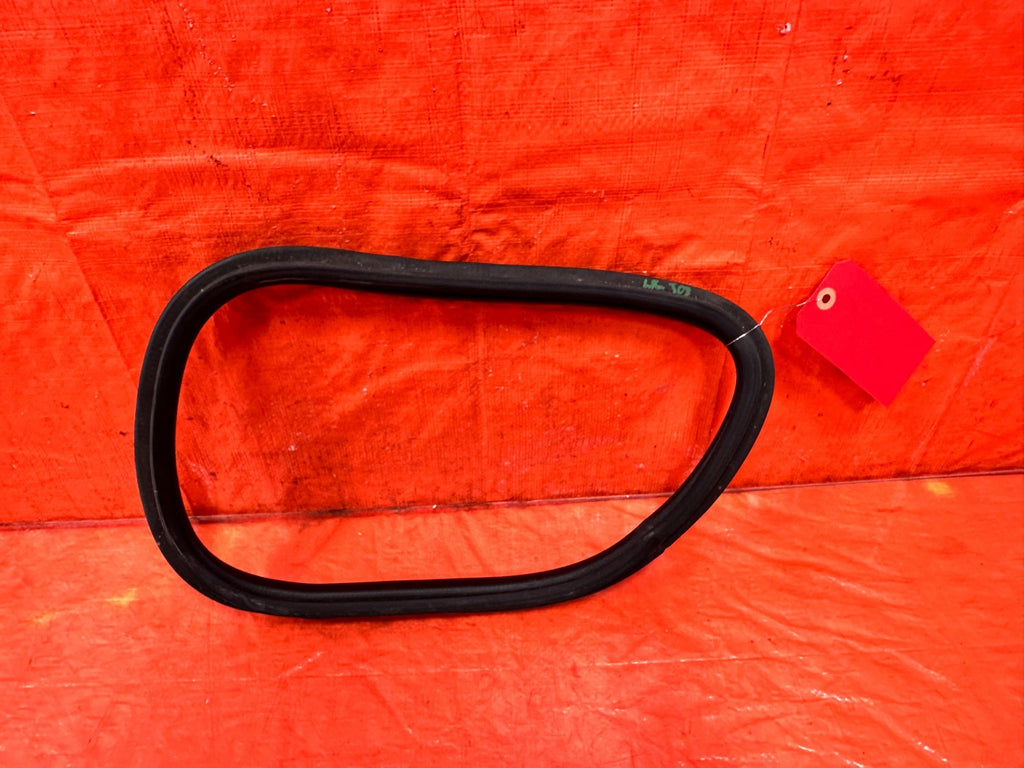 09 11 MAZDA RX8 RX 8  DRIVER LEFT REAR GLASS WEATHER STRIP   OEM #3036