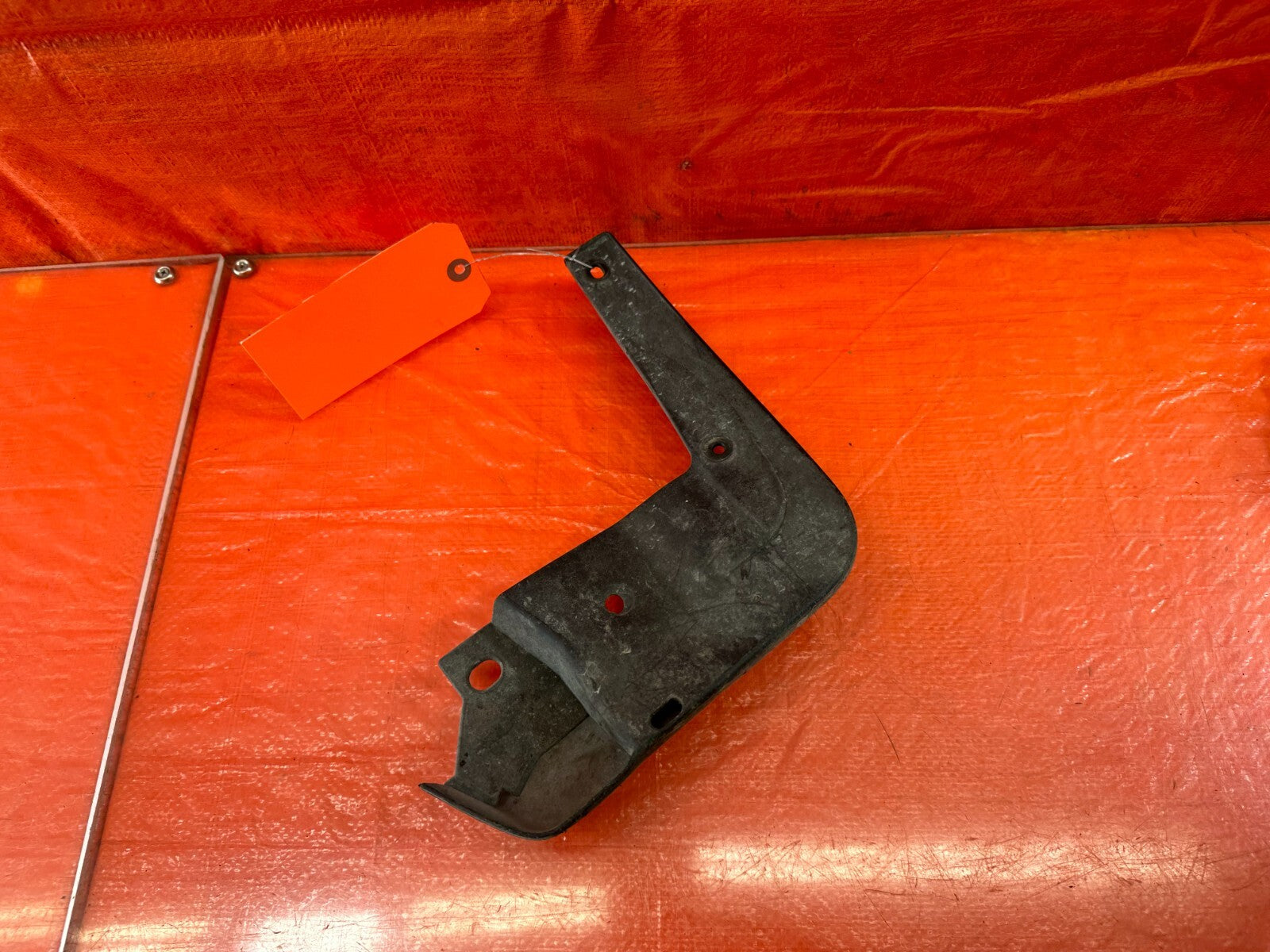 08 12 HONDA ACCORD SEDAN   DRIVER LEFT FRONT MUD FLAP SPLASH GUARD   OEM OE6