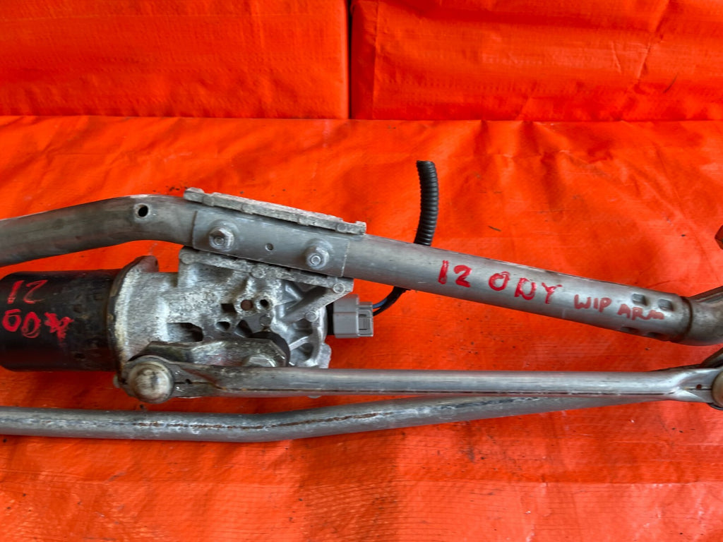 11 17 HONDA ODYSSEY   FRONT   WINDSHIELD WIPER W/ LINKAGE 100% COMPLETE   OEM OE5