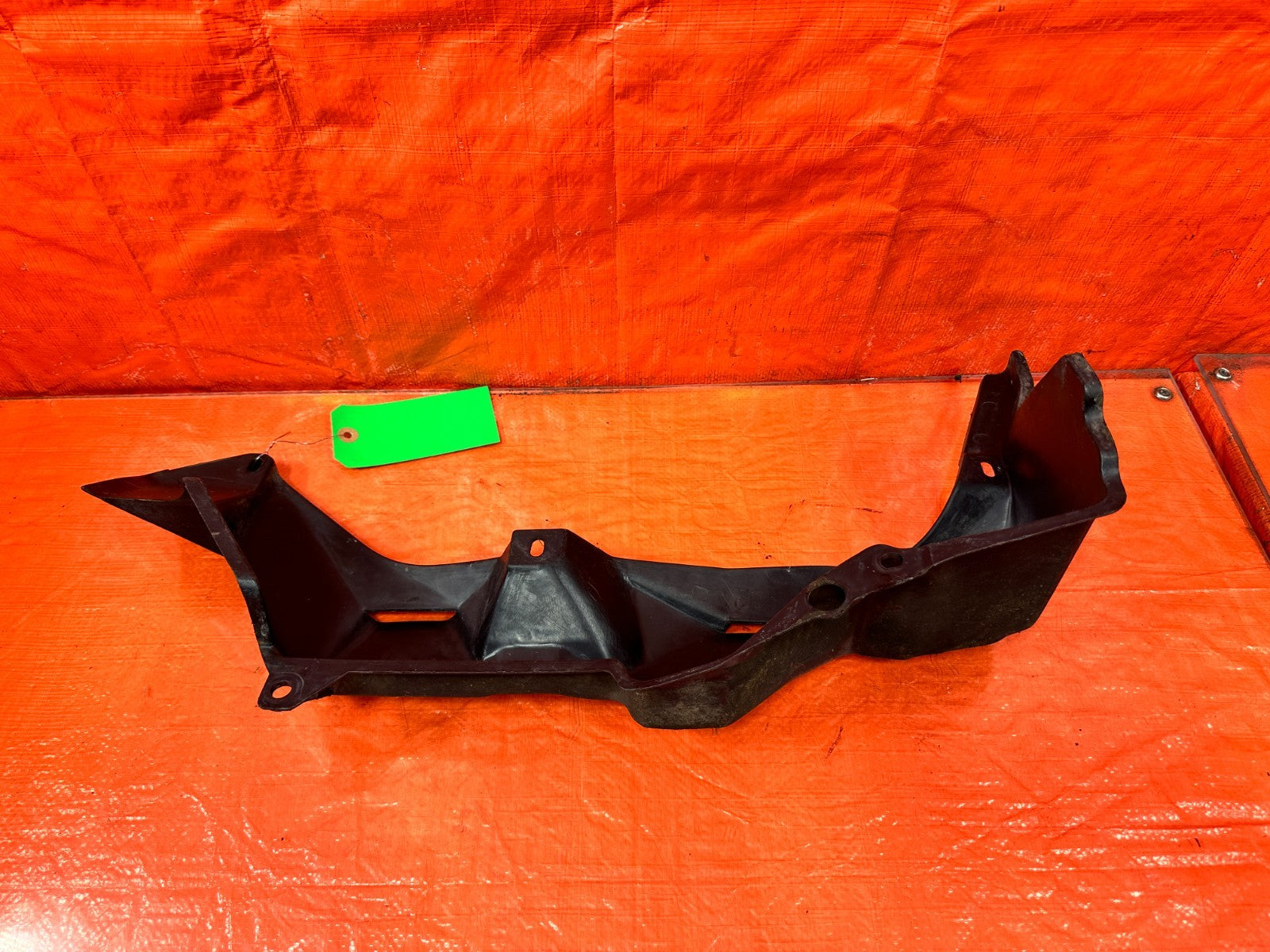 90 91 HONDA CIVIC HATCHBACK   FIREWALL ENGINE HARNESS TRIM   OEM 3175
