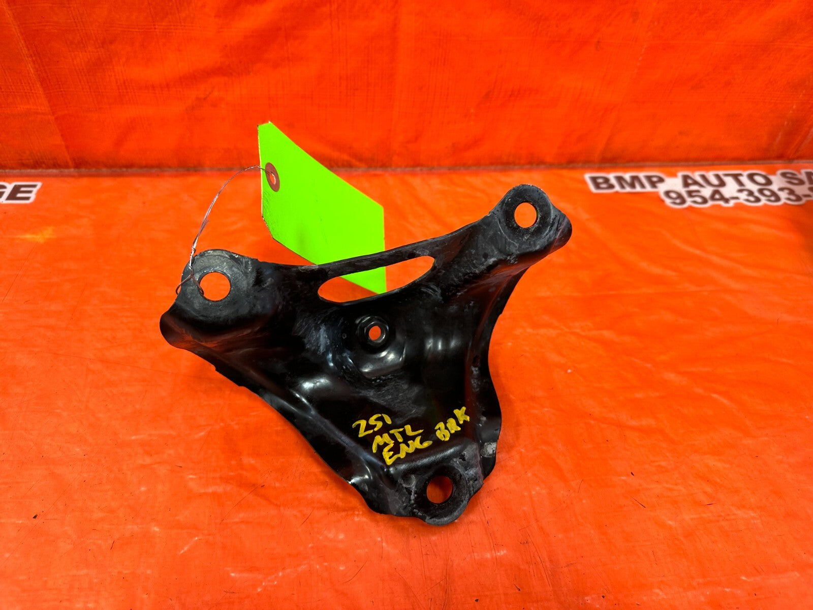 08 12 HONDA ACCORD SEDAN 2.4L   FRONT METAL ENGINE BRACKET BRACE   OEM #2514