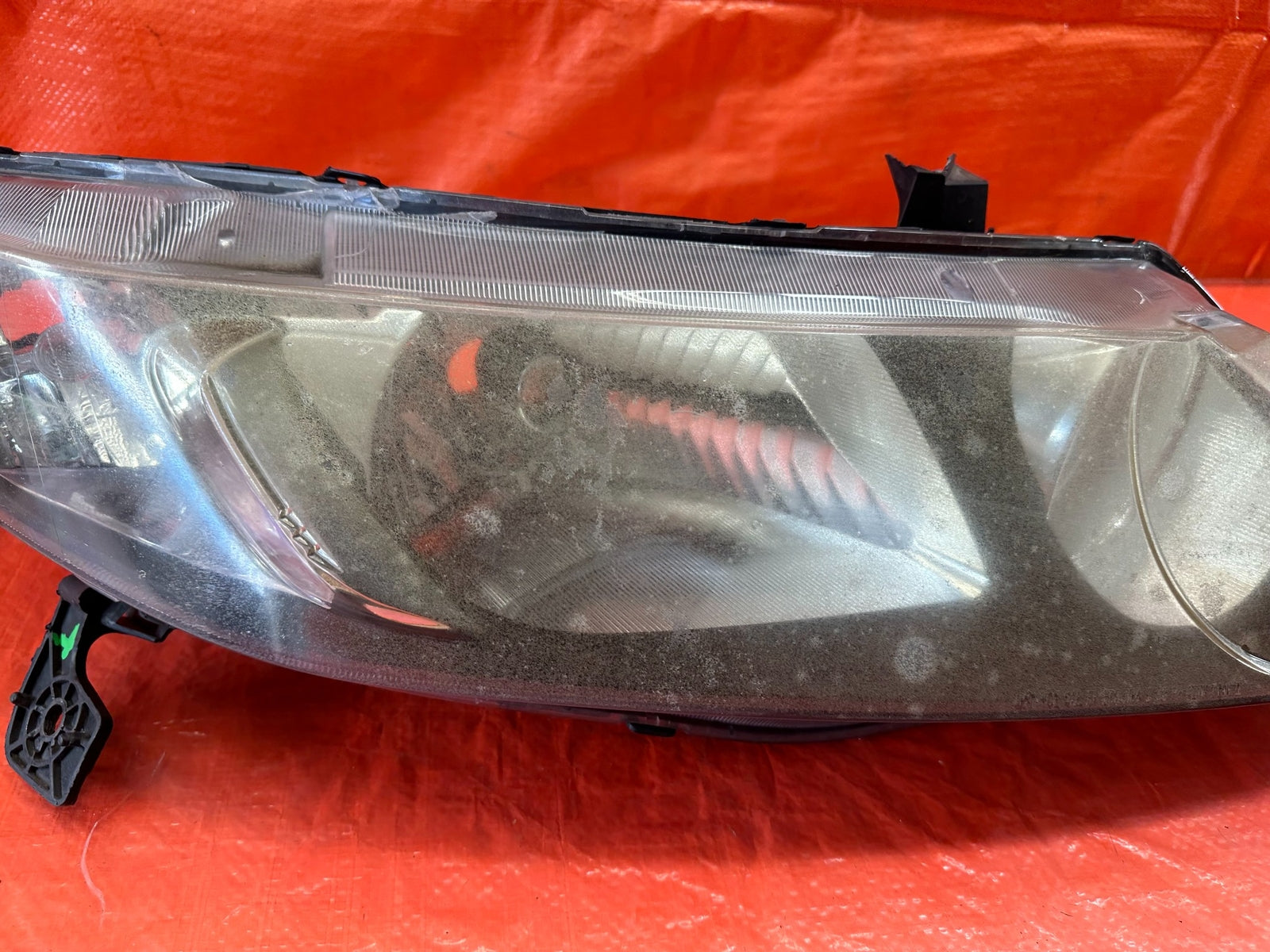 06 08 HONDA CIVIC SEDAN   LEFT & RIGHT AFTERMARKET BLACK HOUSING HEADLIGHTS #22013