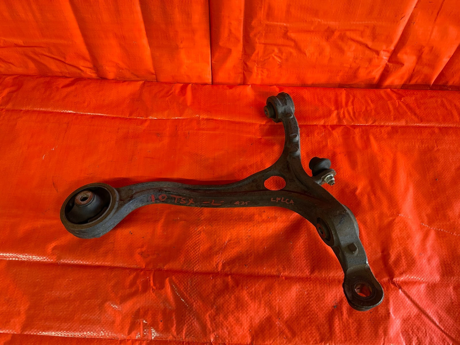 09 14 ACURA TSX   DRIVER LEFT FRONT LOWER CONTROL ARM   OEM OE FACTORY0
