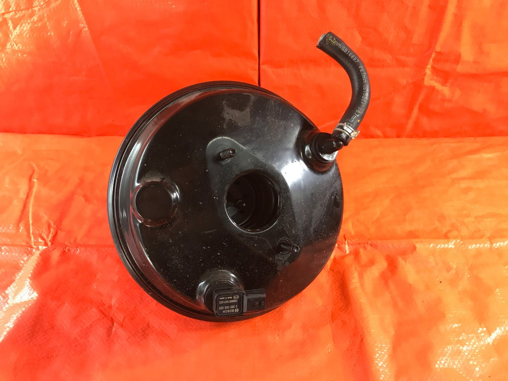 OEM 2017 17 INFINITI Q60 AWD 3.0L TT   BRAKE BOOSTER ASSEMBLY0