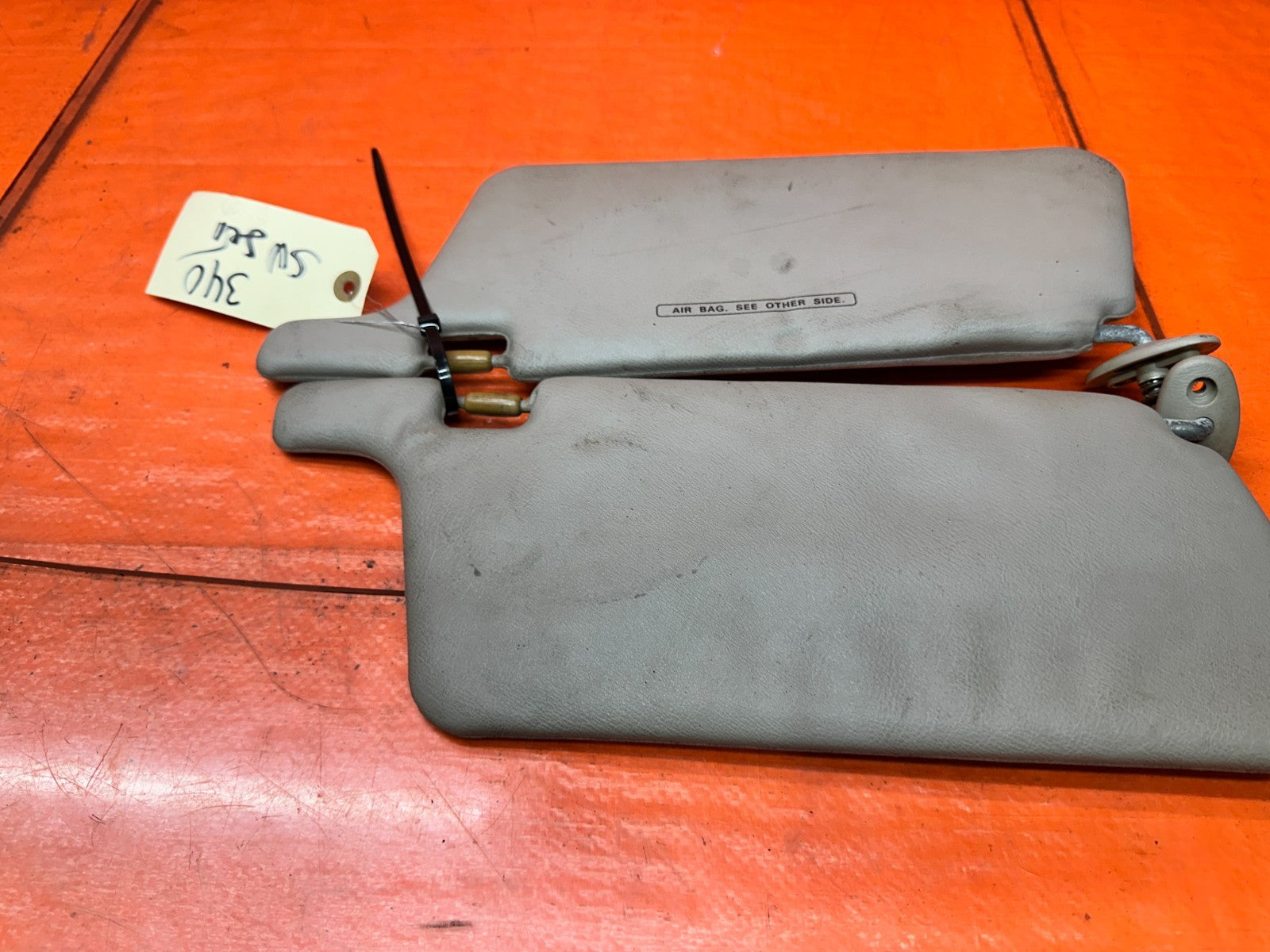 94-01 ACURA INTEGRA INTERIOR SUN VISORS PAIR LEFT DRIVER RIGHT PASS OEM #3409