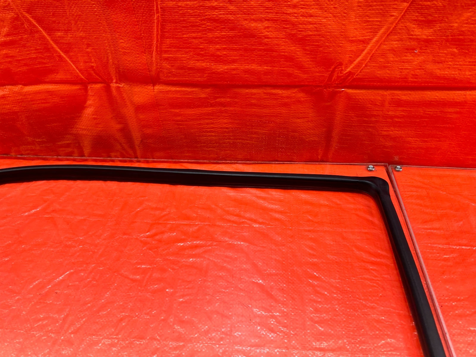 02 05 HONDA CIVIC SI EP3 HATCH DOOR TO CHASSIS OPEN TRIM WEATHER STRIP OEM #2167