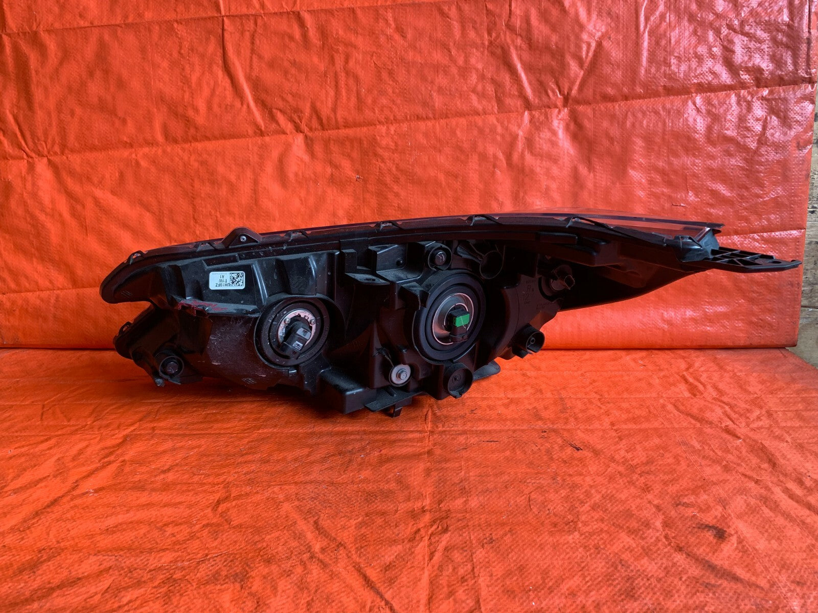 OEM 2016 16 HONDA CR V CRV PASSENGER RIGHT HEADLIGHT HEADLAMP   NON LED   HALO6