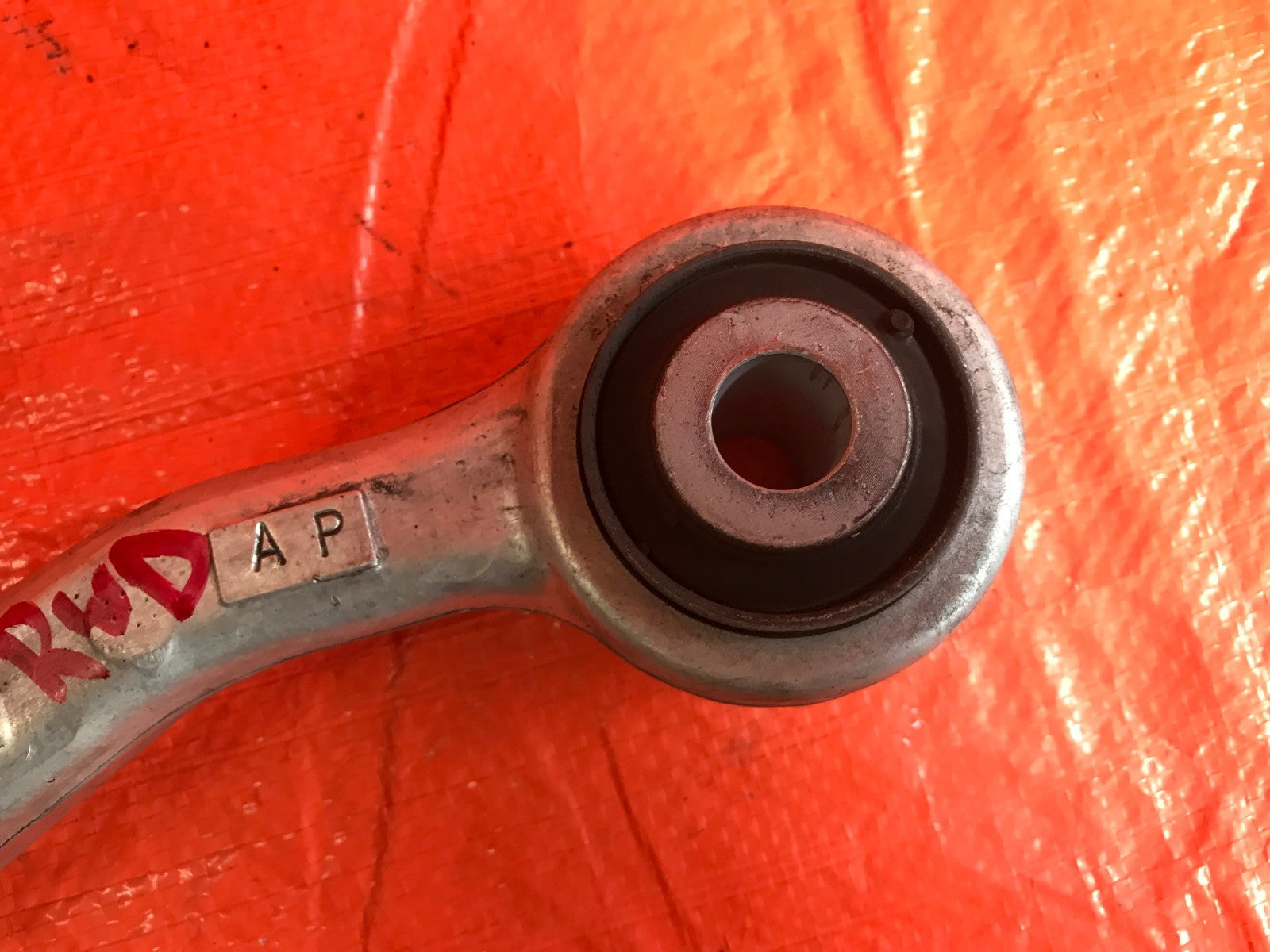 OEM 2014 2015 2016 2017 LEXUS IS350 DRIVER LEFT REAR CONTROL ARM NON BALL JOINT1