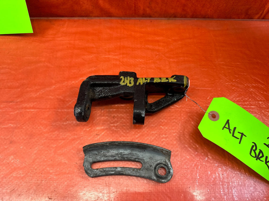 89 91 HONDA CRX DX / SI   D15B2 ALTERNATOR MOUNTING BRACKET SET UPPER LOWER #2434