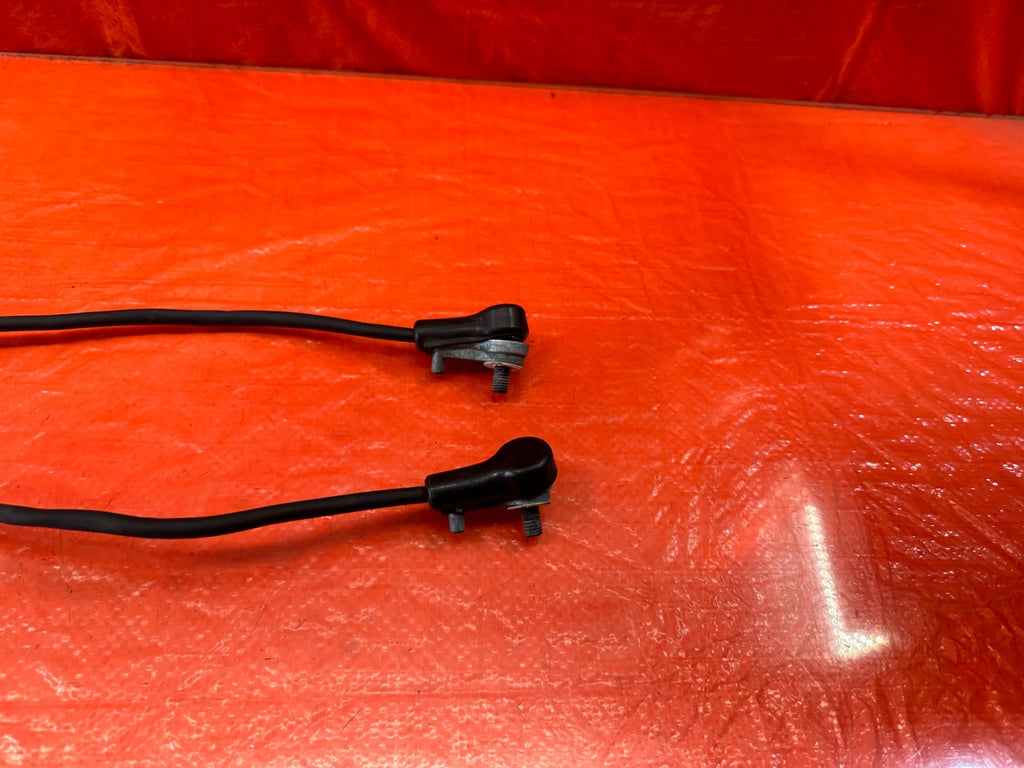 92 95 HONDA CIVIC HATCHBACK   LEFT & RIGHT TAILGATE SUPPORT CABLES   OEM #1998