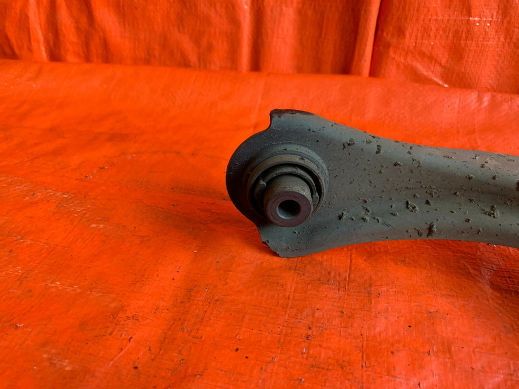 2009 09 ACURA TSX   PASSENGER RIGHT FRONT UPPER CONTROL ARM4