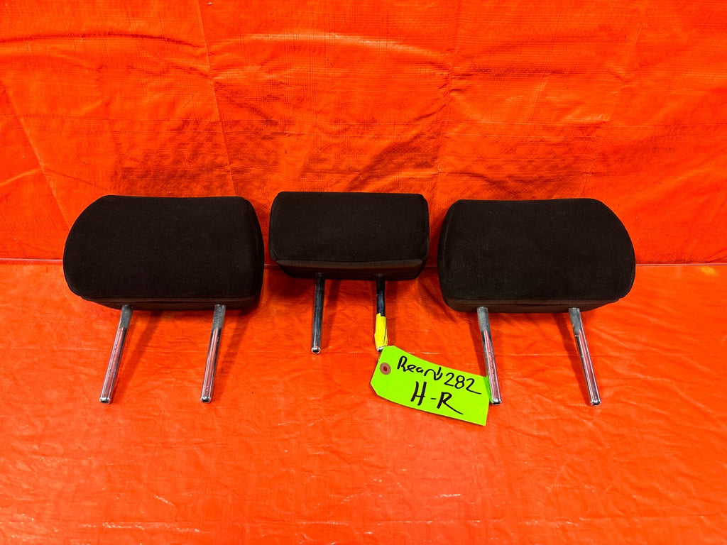 07 08 HONDA CIVIC SI SEDAN   REAR SEAT HEAD REST SET LEFT AND RIGHT   OEM #2820