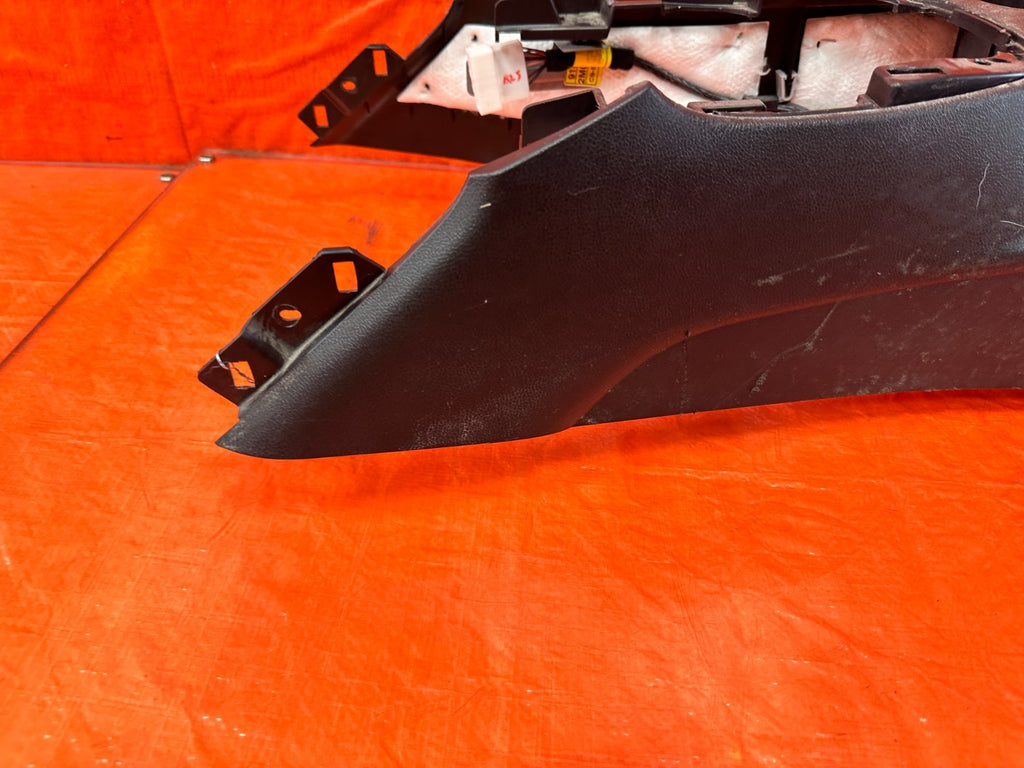 13 16 HYUNDAI GENESIS COUPE   ARM REST / CENTER CONSOLE STORAGE   OEM #29911