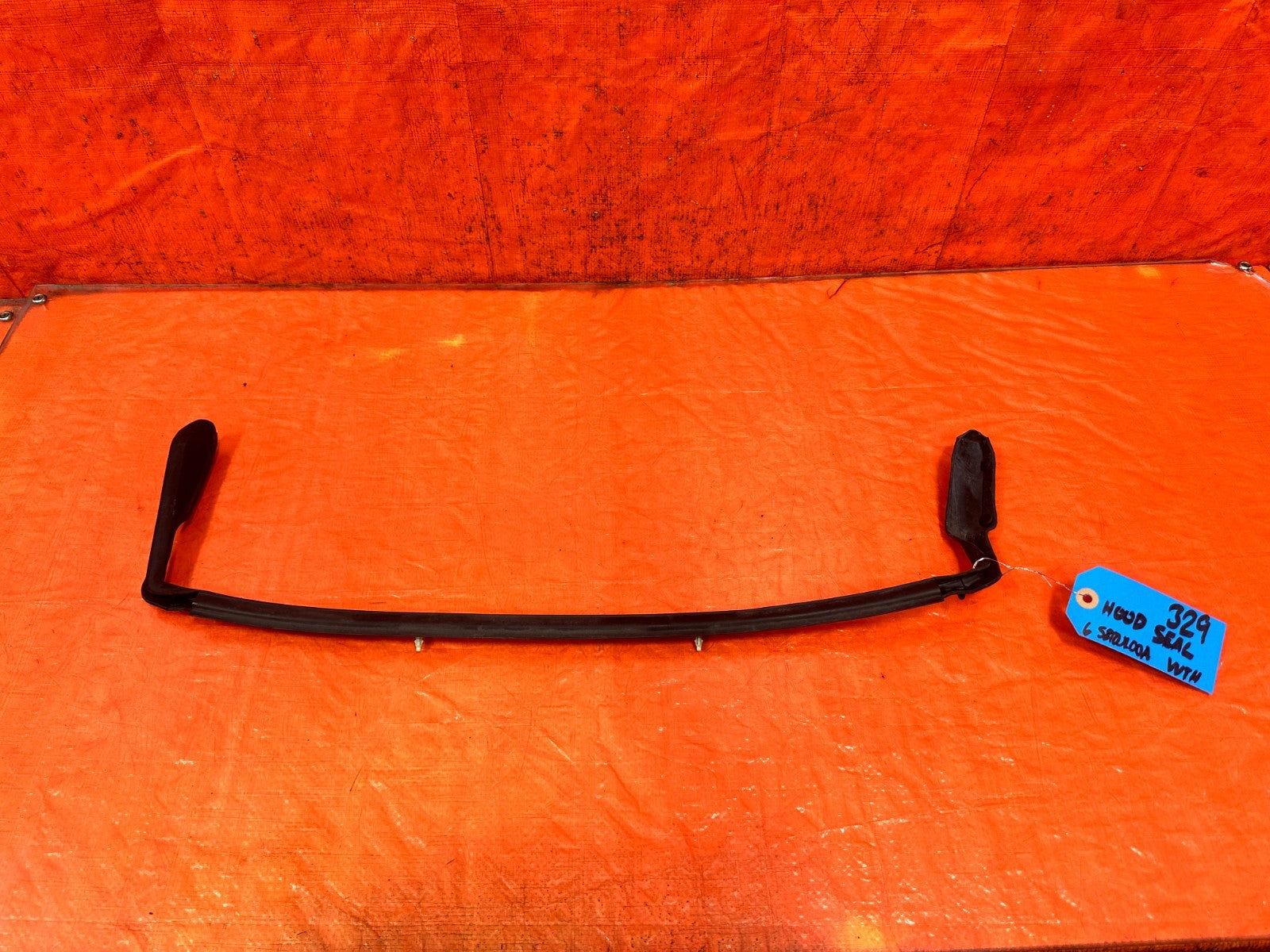08 15 INFINITI G37 Q60 FRONT HOOD ENGINE BAY WEATHERSTRIP SEAL RUBBER OEM #3290