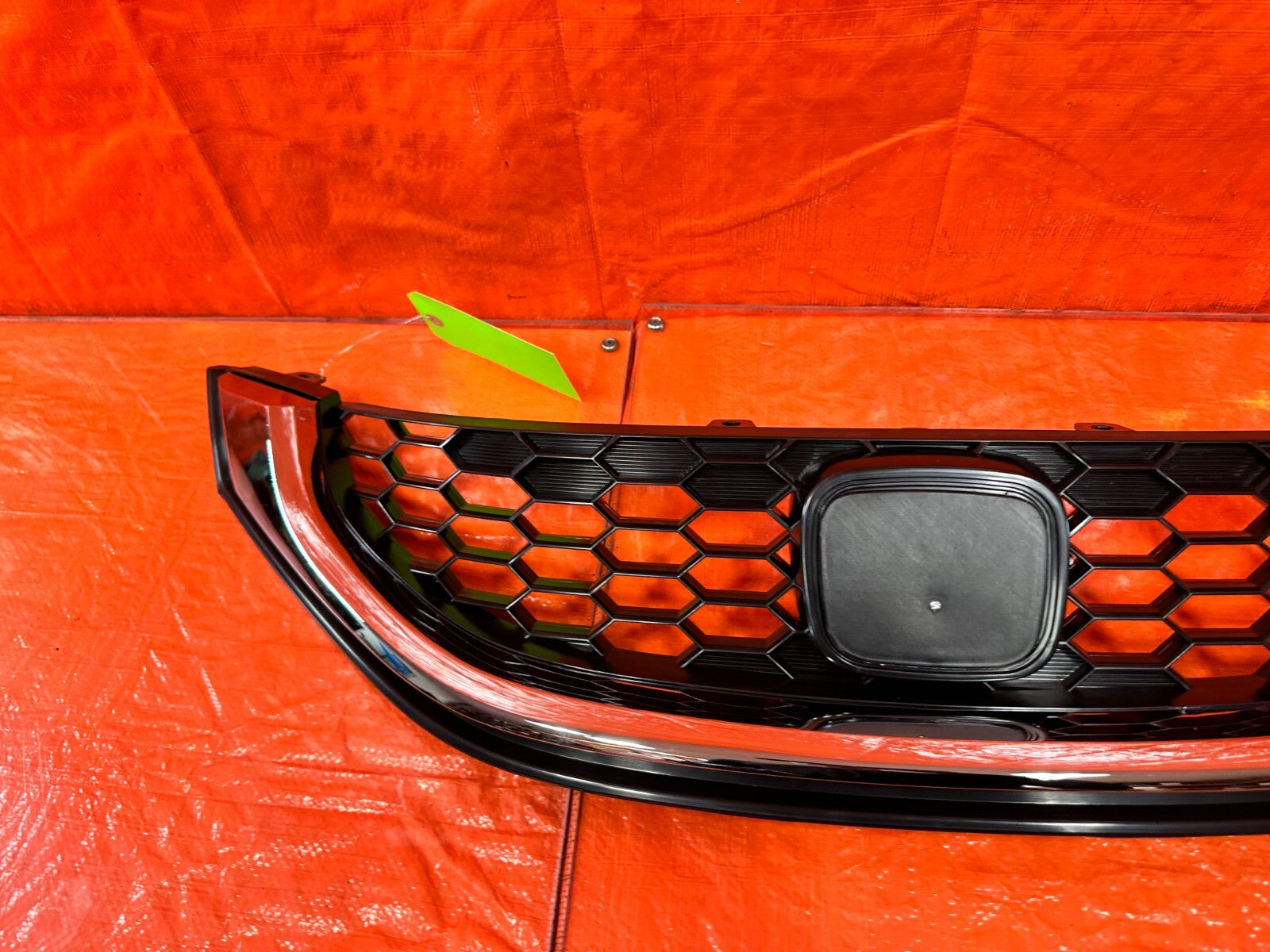13 15 HONDA CIVIC SI SEDAN   FRONT BUMPER GRILLE ASSEMBLY   AFTERMARKET BRAND8