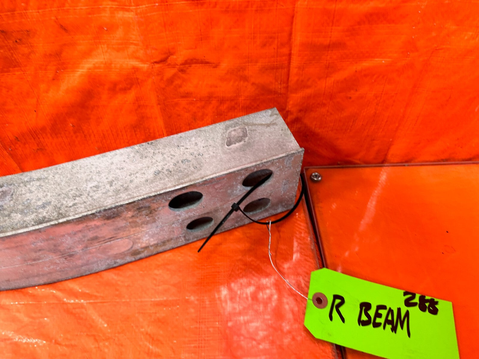 02 10 LEXUS SC430   REAR CRASH BEAM REINFORCEMENT RE BAR   OEM FACTORY #2882