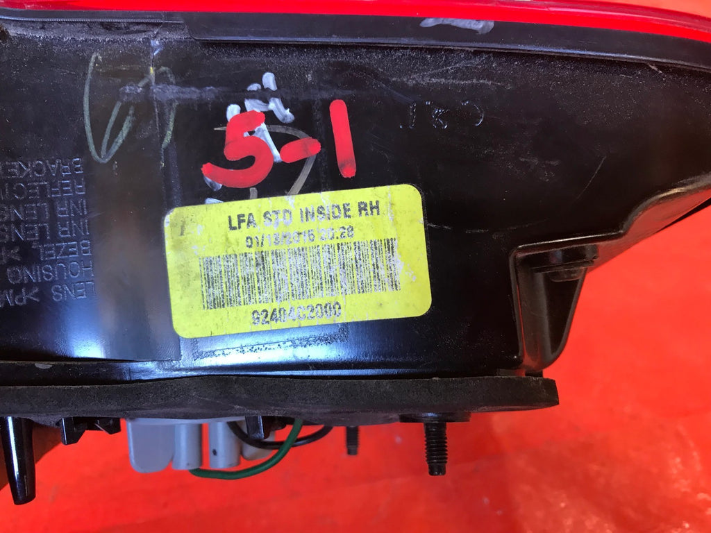 OEM 2016 2017 HYUNDAI SONATA PASSENGER RIGHT INNER TAIL LIGHT LAMP TRUNK NON LED8