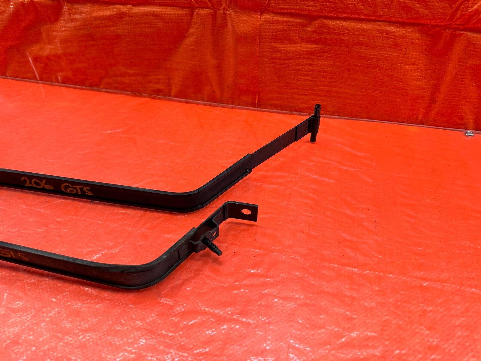 08 15 LANCER EVOLUTION X EVO 10 GAS GASOLINE FUEL TANK MOUNTING STRAPS BANDS 2065