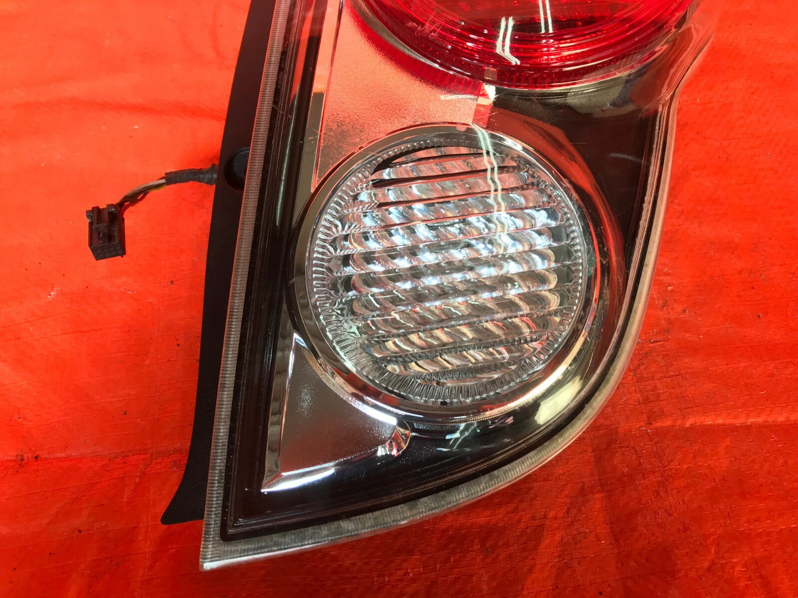 OEM 2013 2014 2015 CHEVROLET SPARK PASSENGER RIGHT TAIL LIGHT LAMP 13 14 15 1