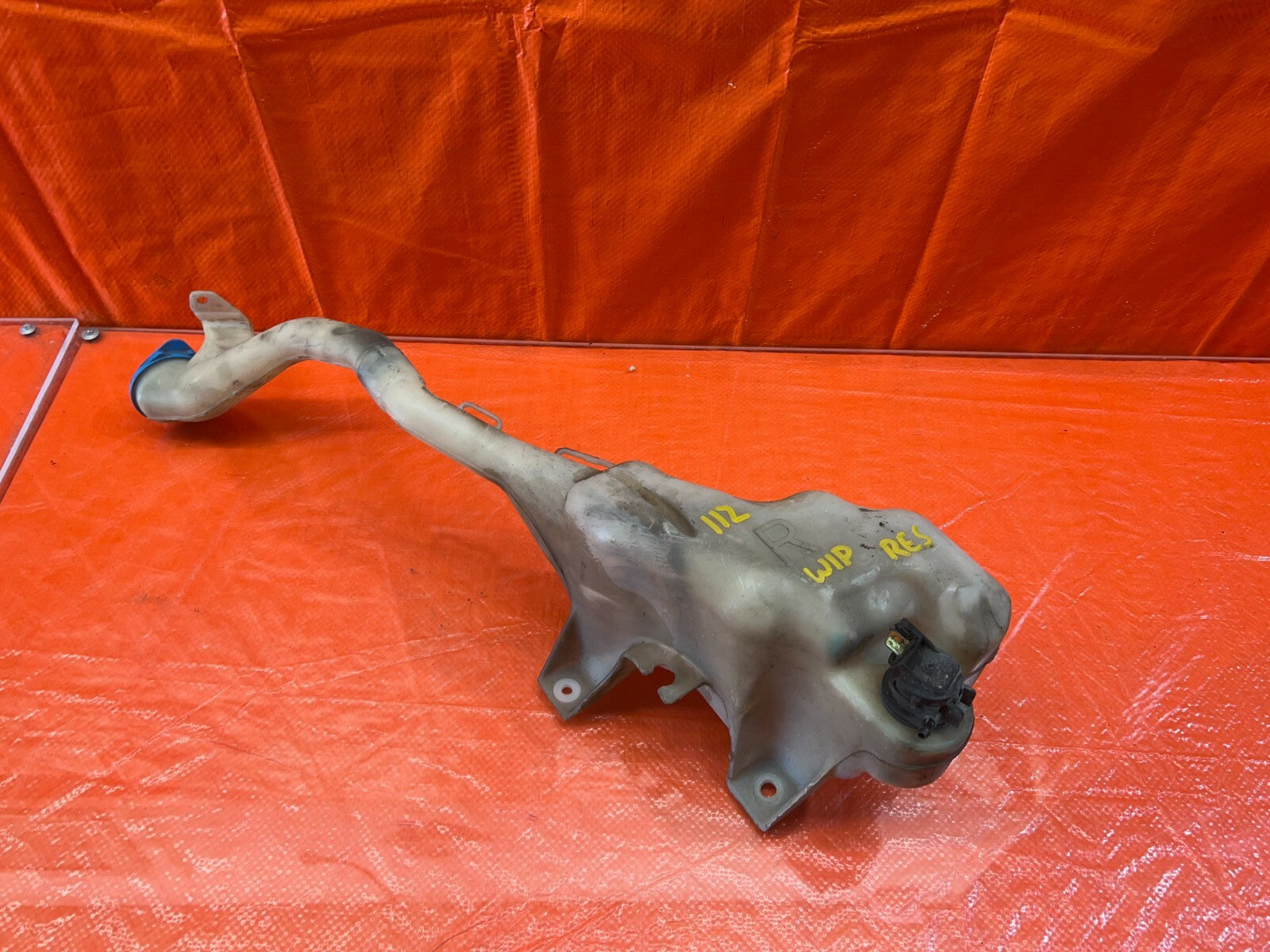 06 11 HONDA CIVIC 4 DOOR SEDAN   WINDSHIELD WIPER FLUID RESERVOIR TANK OEM #1120