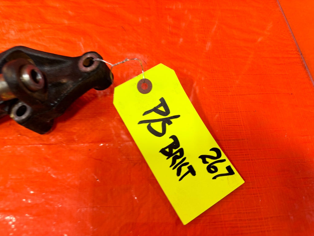 90 93 MAZDA MX 5 MIATA   POWER STEERING MOUNTING BRACKET   OEM FACTORY #2674