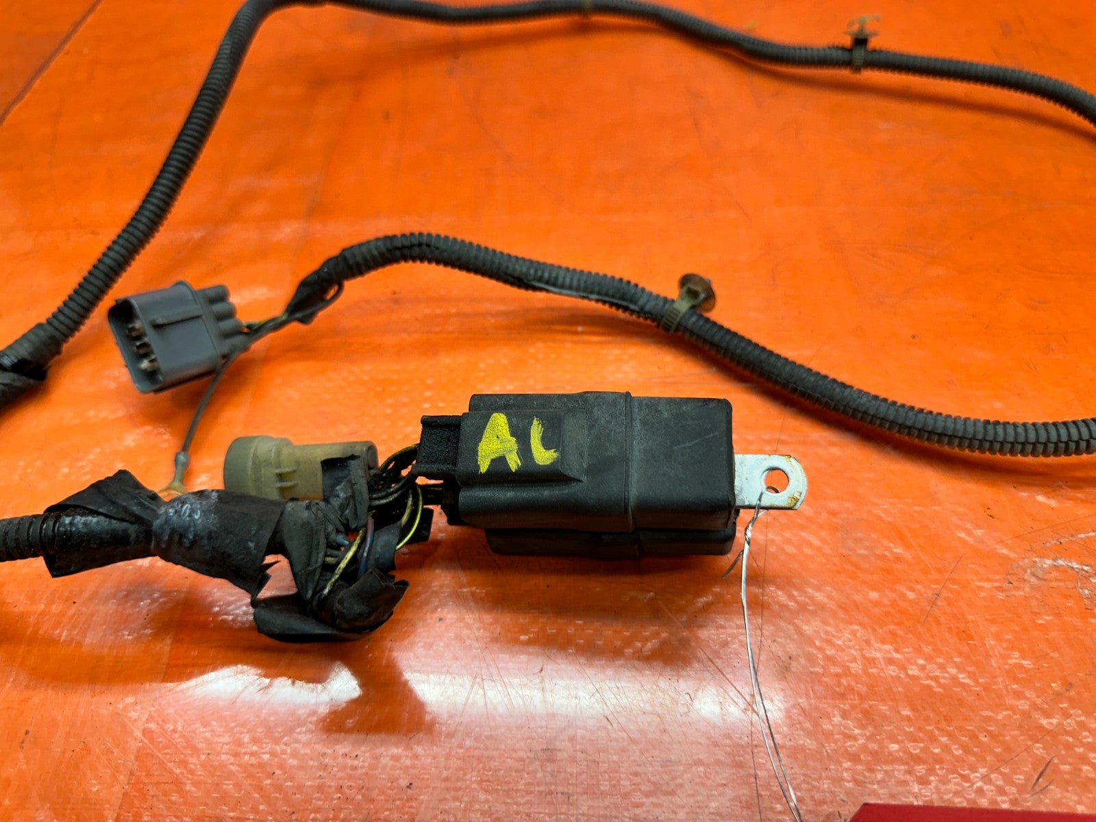 92 95 HONDA CIVIC EX 1.6L   A/C AC ENGINE BAY WIRE HARNESS CABLE   OEM #3334