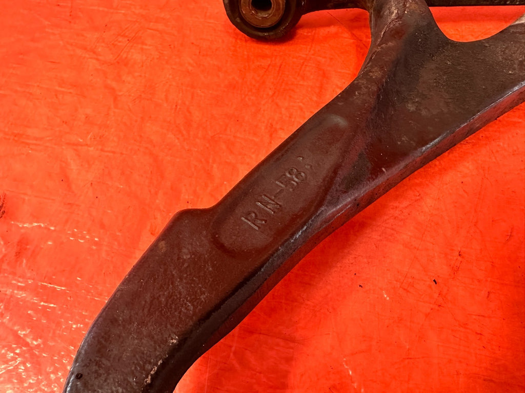 92 95 HONDA CIVIC   PASSENGER RIGHT FRONT LOWER CONTROL ARM   OEM #3273