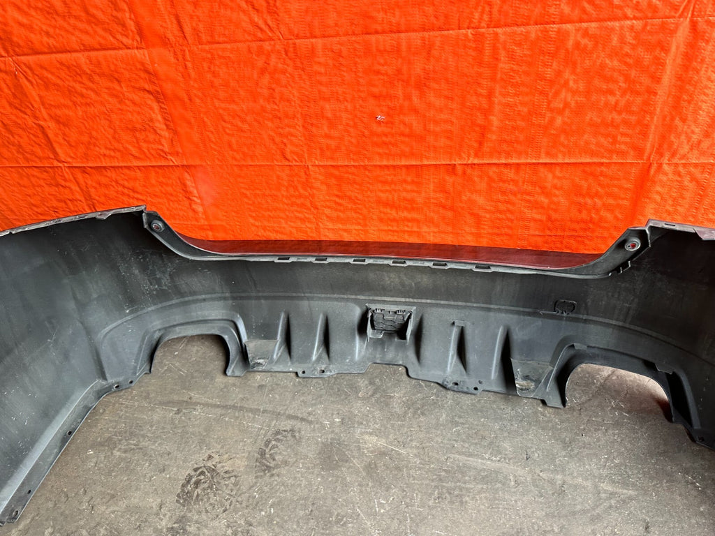 15 21 SUBARU WRX & STI   REAR BUMPER COVER   W/ DIFFUSER   OEM #26618