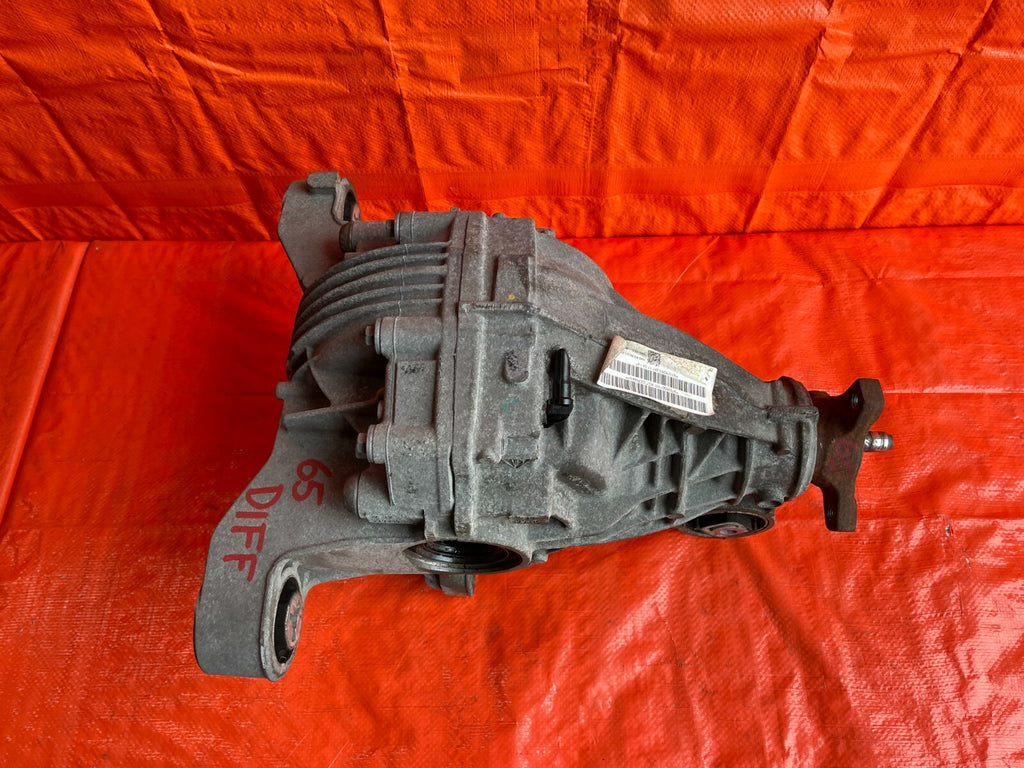 11 16 PORSCHE   PANAMERA BASE & 4 MODEL   AWD REAR DIFFERENTIAL DIFF PUMPKIN #652