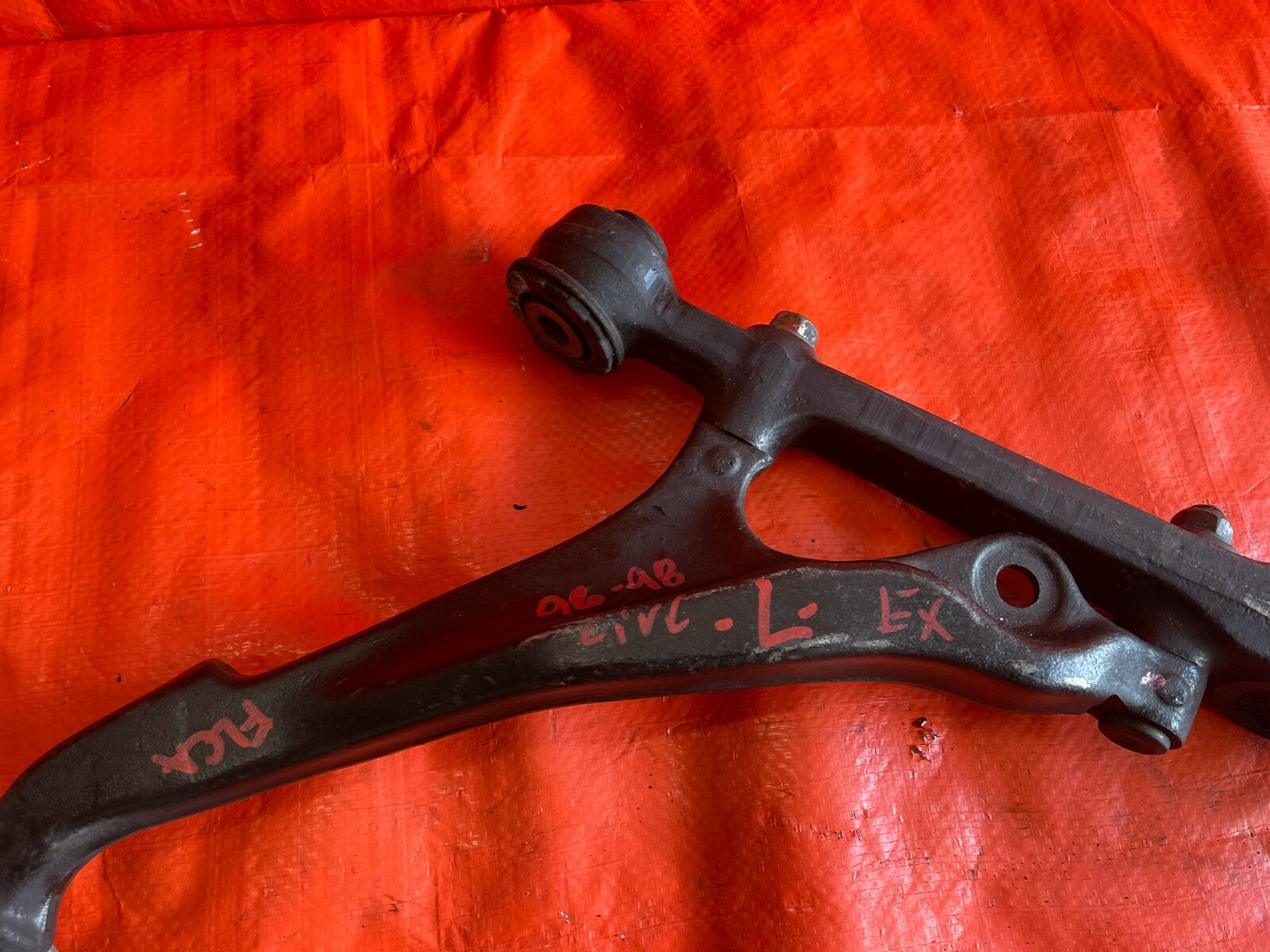 96 00 HONDA CIVIC EX MODEL   DRIVER LEFT FRONT LOWER CONTROL ARM OEM FACTORY OE3