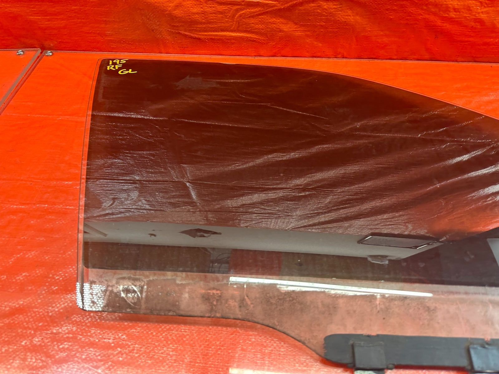 96 00 HONDA CIVIC 4D SEDAN   PASSENGER RIGHT FRONT   WINDOW GLASS   OEM #1958