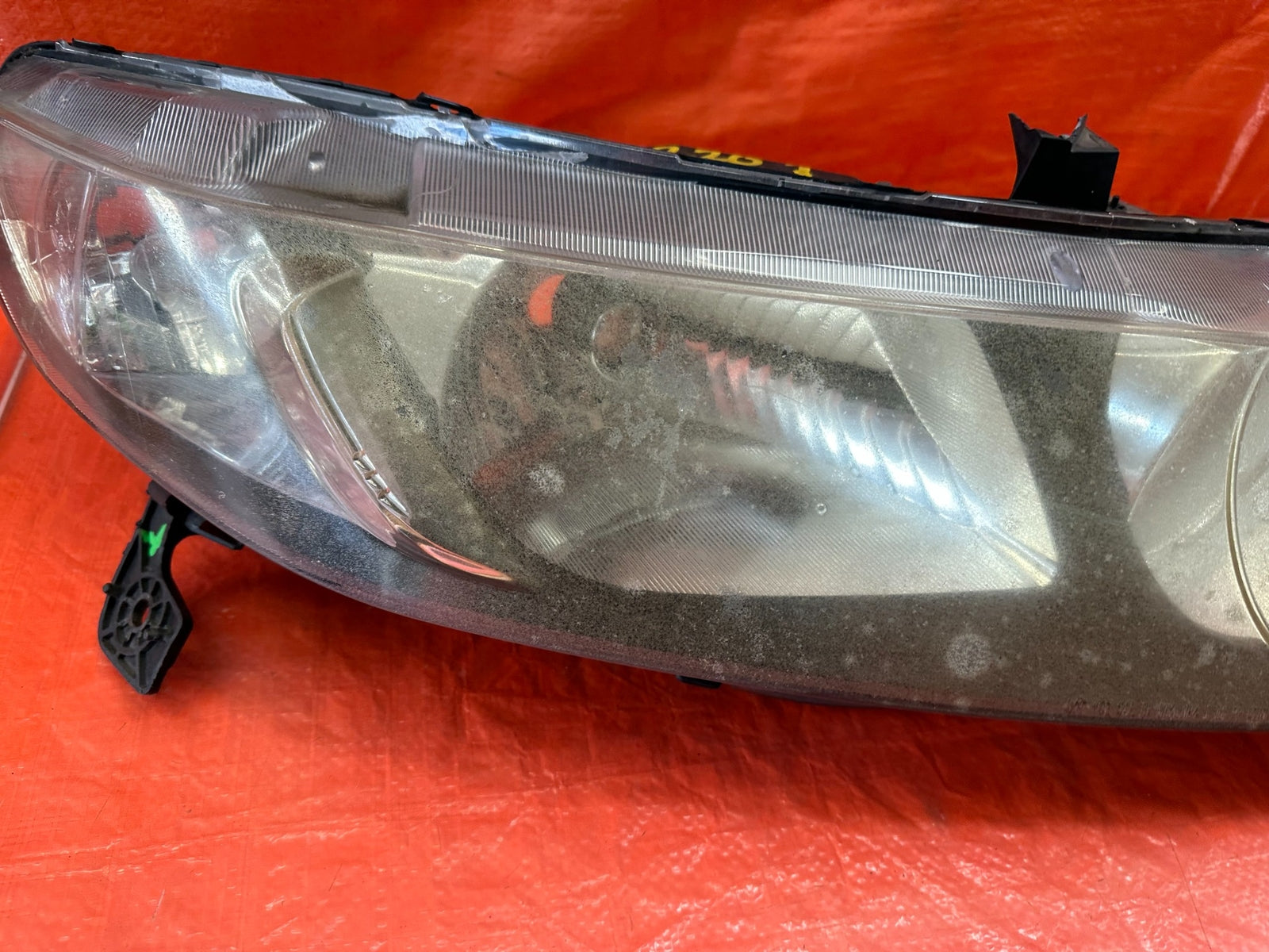 06 08 HONDA CIVIC SEDAN   LEFT & RIGHT AFTERMARKET BLACK HOUSING HEADLIGHTS #2208