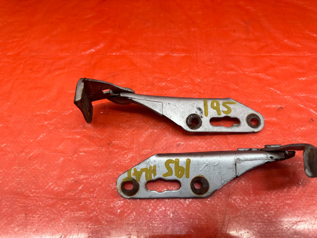 96 00 HONDA CIVIC   HOOD HINGE SET   DRIVER LEFT PASEENGER RIGHT   OEM   #1955
