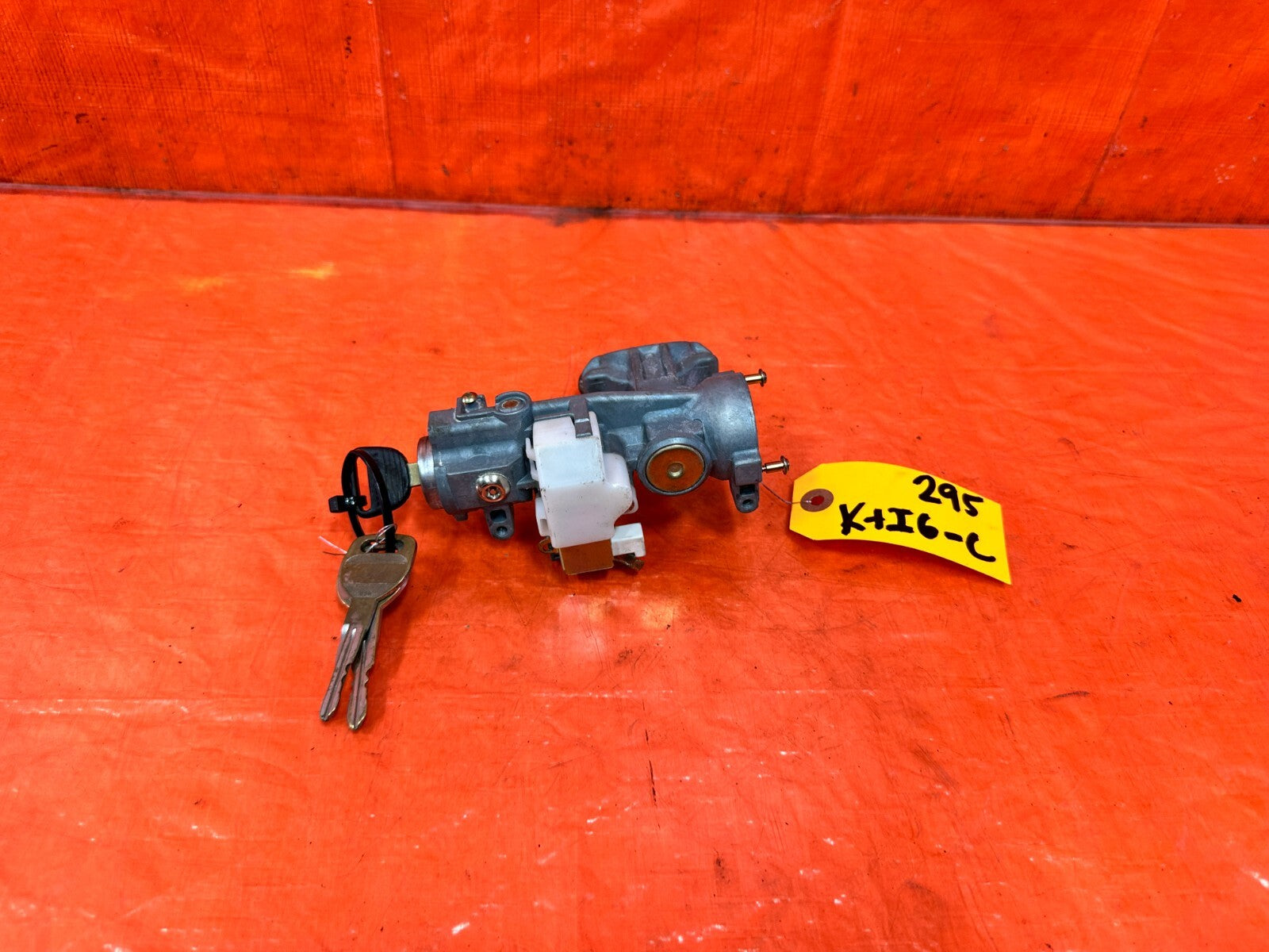 96 97 HONDA DEL SOL   AUTOMATIC   KEY IGNITION SWITCH   OEM FACTORY OE #2950