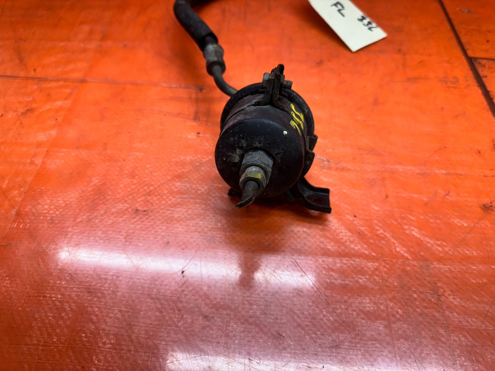 97 01 HONDA PRELUDE 2.2L FUEL FILTER HOUSING BRACKET FEED LINE HOSE OEM #3364