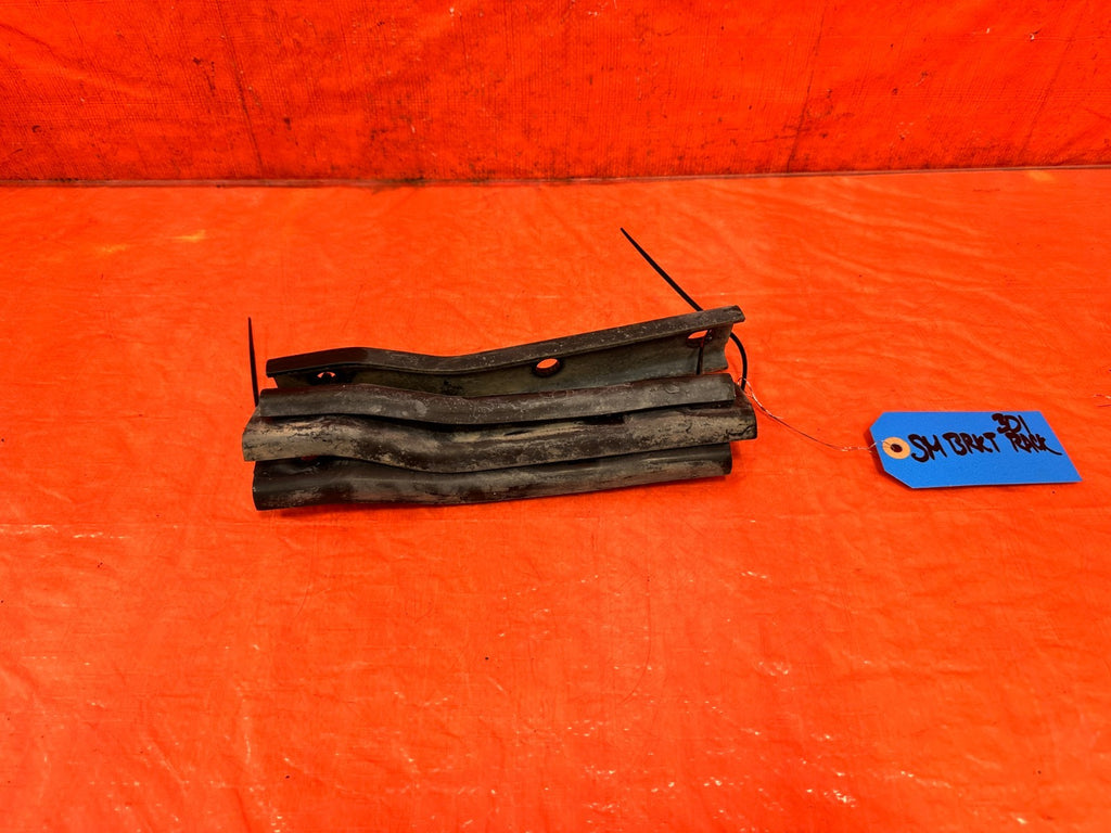 97 01 HONDA CR V CRV   BRACKETS   OEM #3011