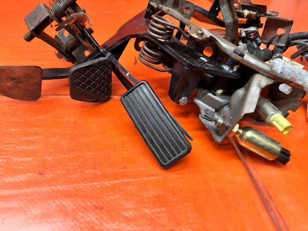 97 01 HONDA PRELUDE 2.2L MT MANUAL CLUTCH BRAKE PEDALS MASTER SLAVE CYLINDER #339