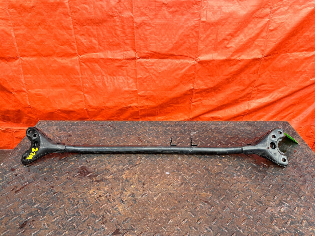 09 14 ACURA TSX 2.4L   FRONT STRUT SHOCK TOWER REINFORCEMENT BAR   OEM #27910