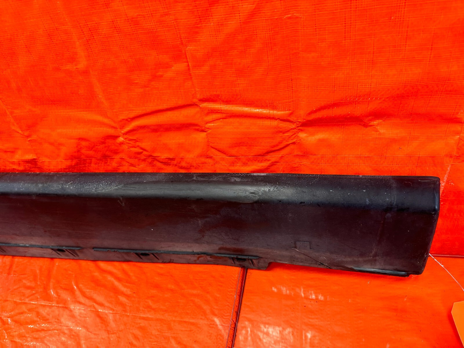 92 96 HONDA PRELUDE   SIDE SKIRT ROCKER MOLDING TRIM   RIGHT SIDE   OEM #2736