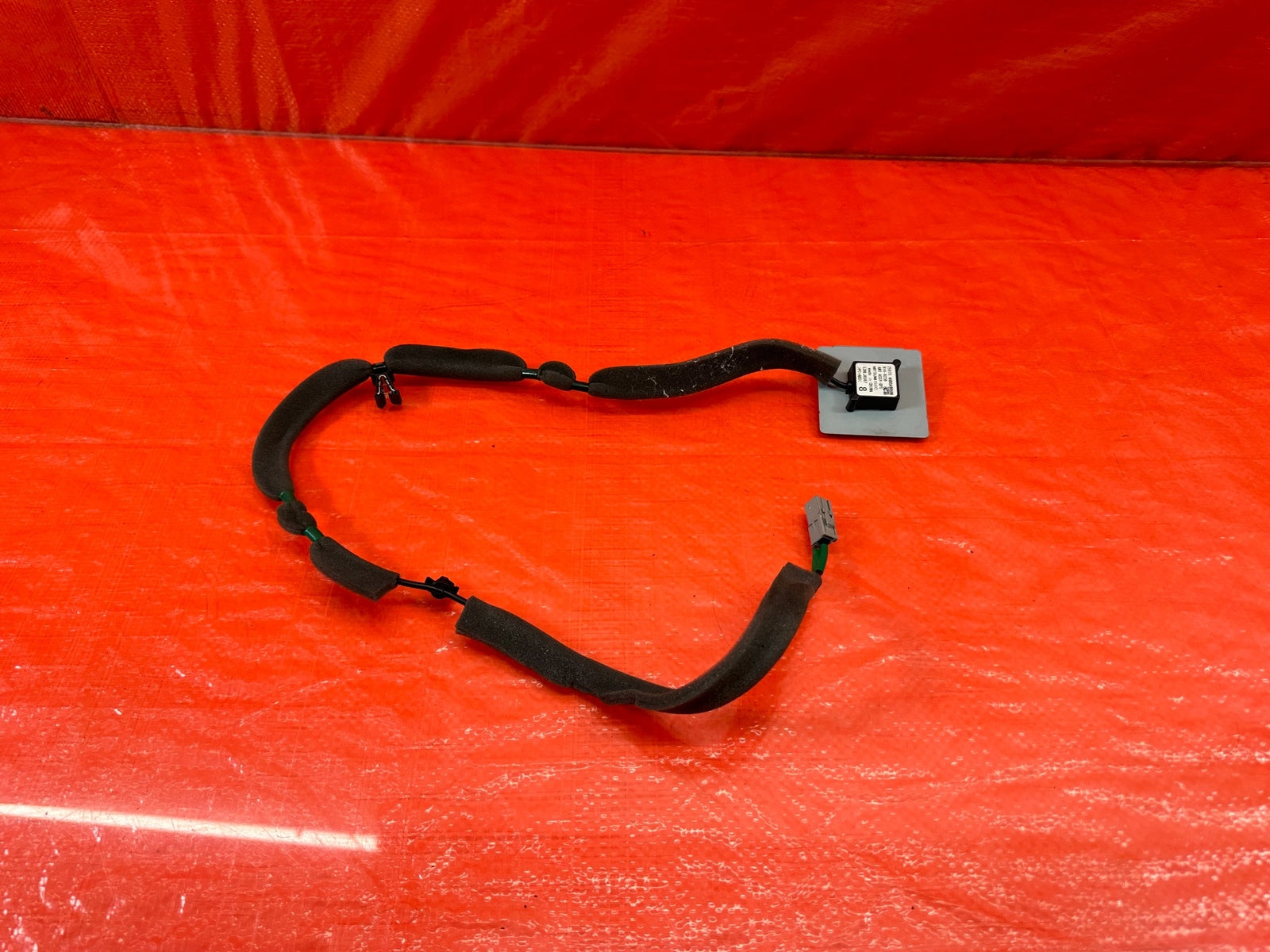 14 20 INFINITI Q50 & 17 20 Q60   GPS RECEIVER ANTENNA   OEM FACTORY #1856