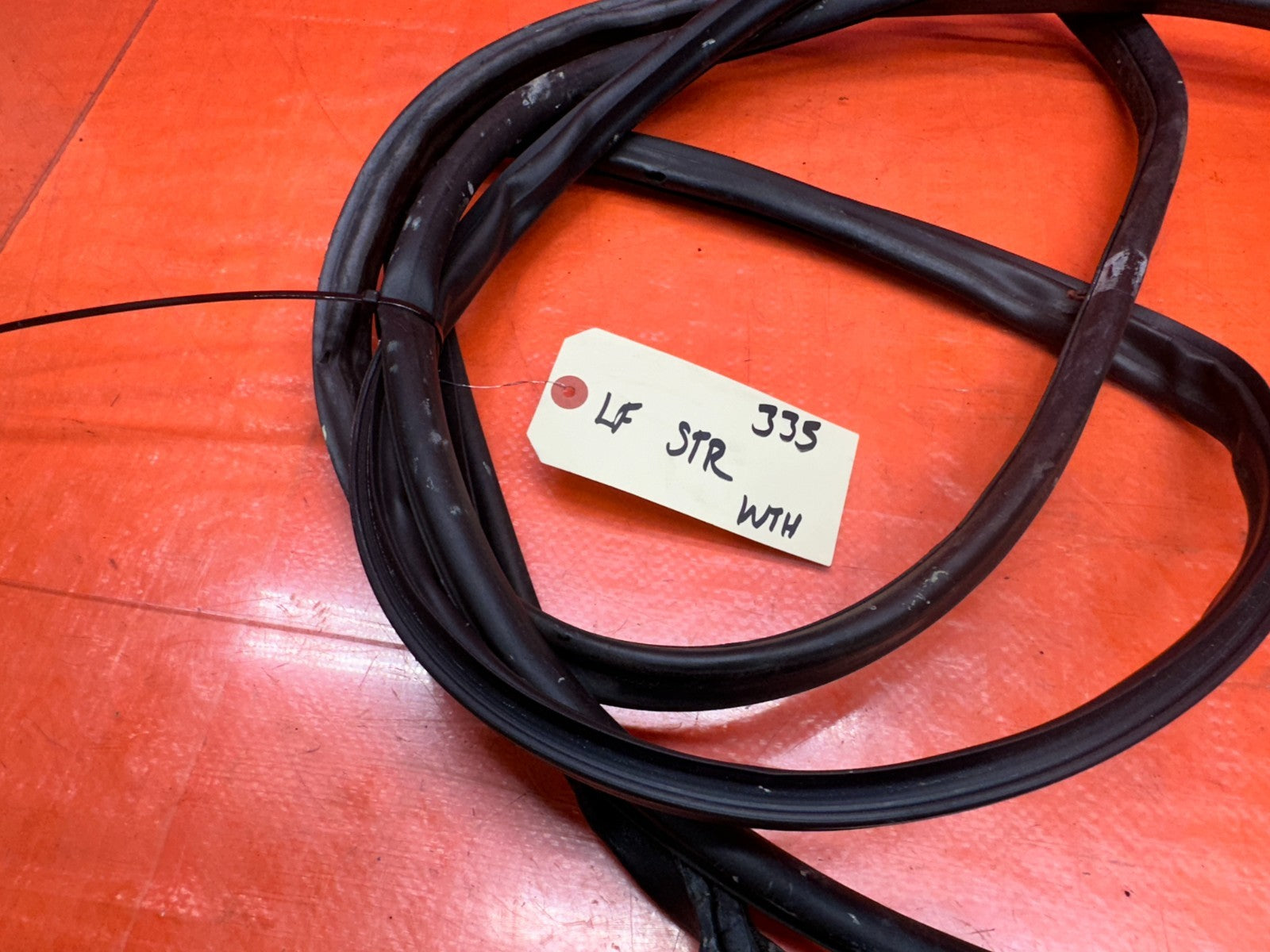 97 01 HONDA PRELUDE 2.2L DRIVER LEFT FRONT DOOR WEATHERSTRIP RUBBER SEAL OEM #338