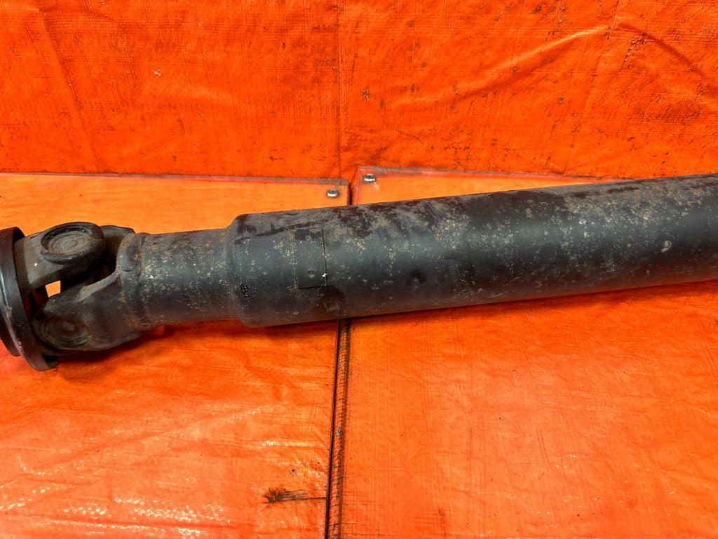 08 15 INFINITI G37 & Q60   6 SPEED MANUAL   DRIVESHAFT DRIVE SHAFT    OEM #32811