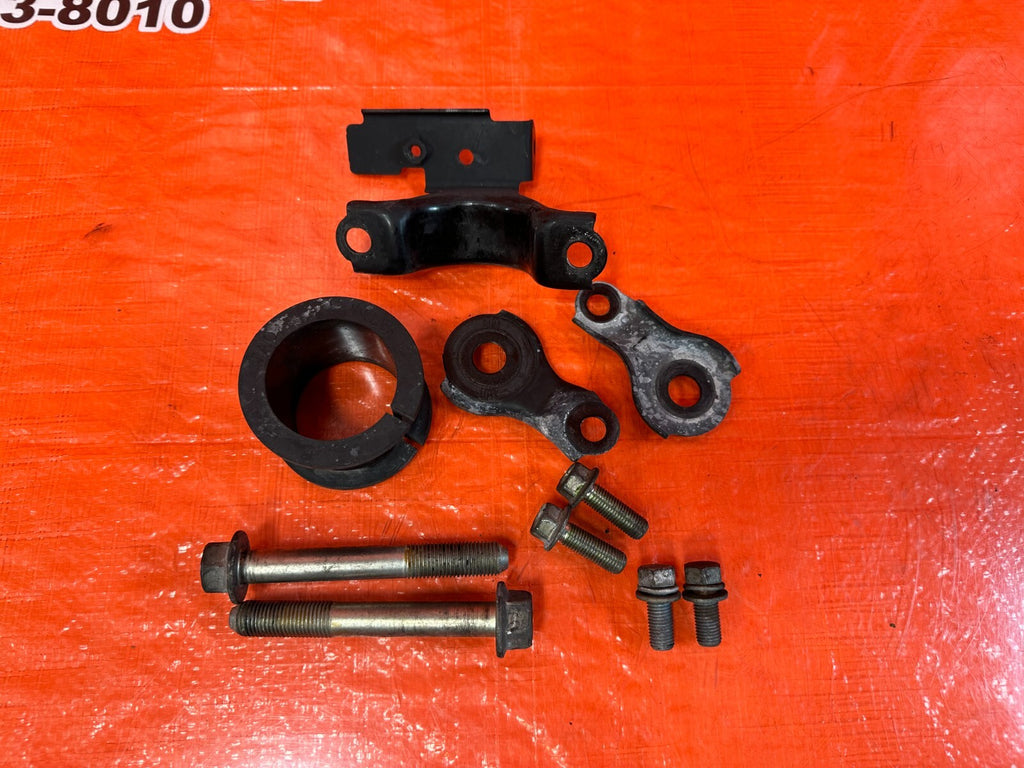 08 12 HONDA ACCORD 2.4L POWER STEERING RACK MOUNTING BRACKET BRACE   OEM #2517