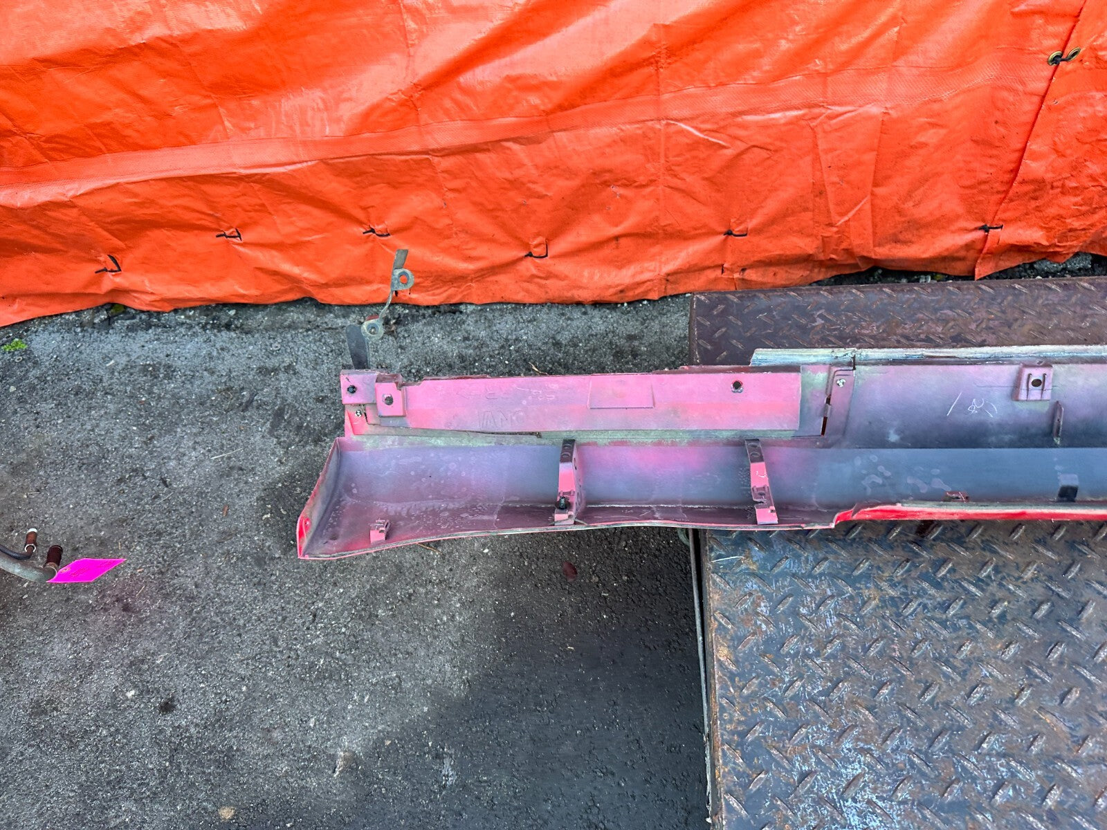 09 13 INFINITI G37 CONVERTIBLE   RIGHT SIDE SKIRT ROCKER MOLDING OEM #27815