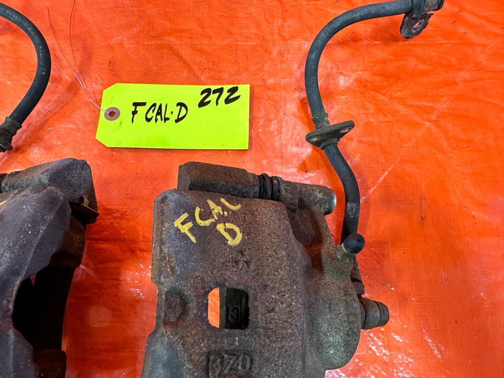 93 97 HONDA DEL SOL S SI   FRONT BRAKE CALIPERS   LEFT RIGHT CALIPER SET OEM 2725