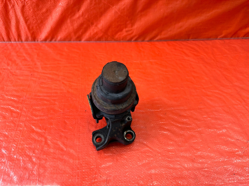 95 98 HONDA ODYSSEY   ENGINE MOTOR MOUNT   DRIVER LEFT SIDE   OEM FACTORY #1936