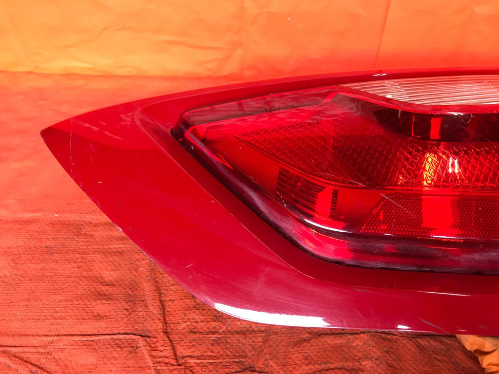 OEM 2012 2013 KIA SOULD DRIVER LEFT TAIL LIGHT LAMP 12 13 RED5