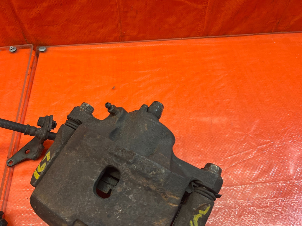 98 02 HONDA ACCORD SEDAN   PASSENGER RIGHT FRONT BRAKE CALIPER   OEM #1677